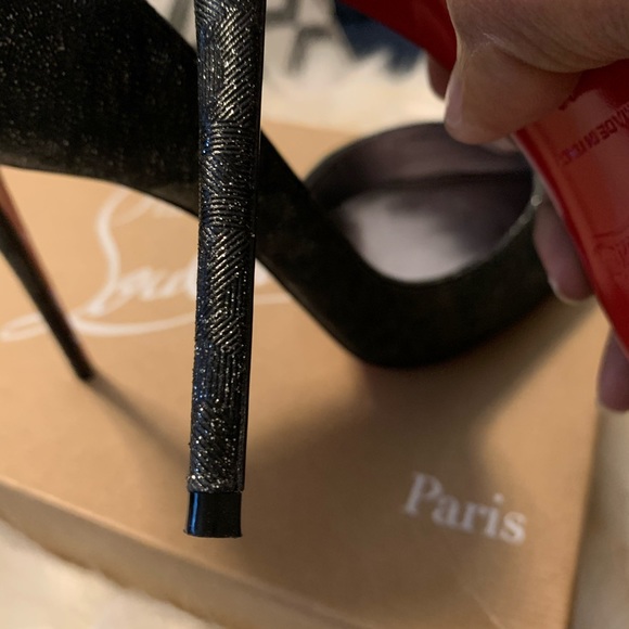 authentic Christian Louboutin size 40. Box,dust bag included excellent condition - Picture 10 of 13